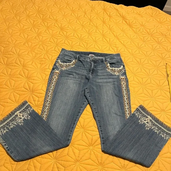 Laurie Felt Blue Curvy Bootcut Jeans with Embellished Sides - Picture 1 of 5